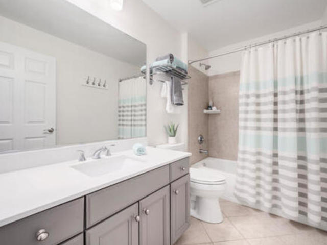 9 Olympic Drive, South Barrington, IL 60010