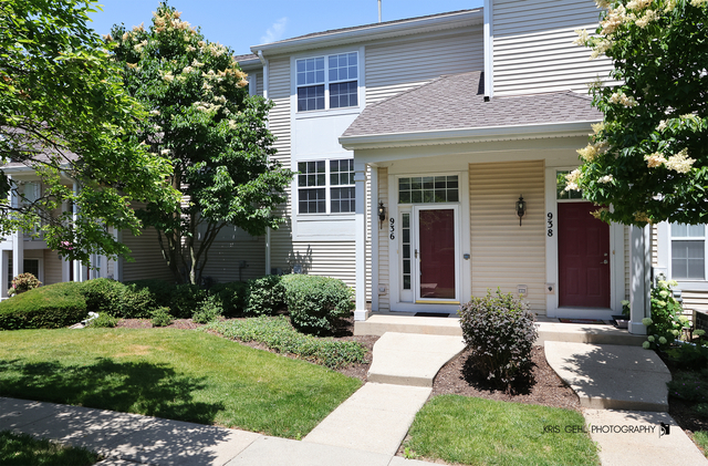 936 S Darla Court, Waukegan, IL 60085