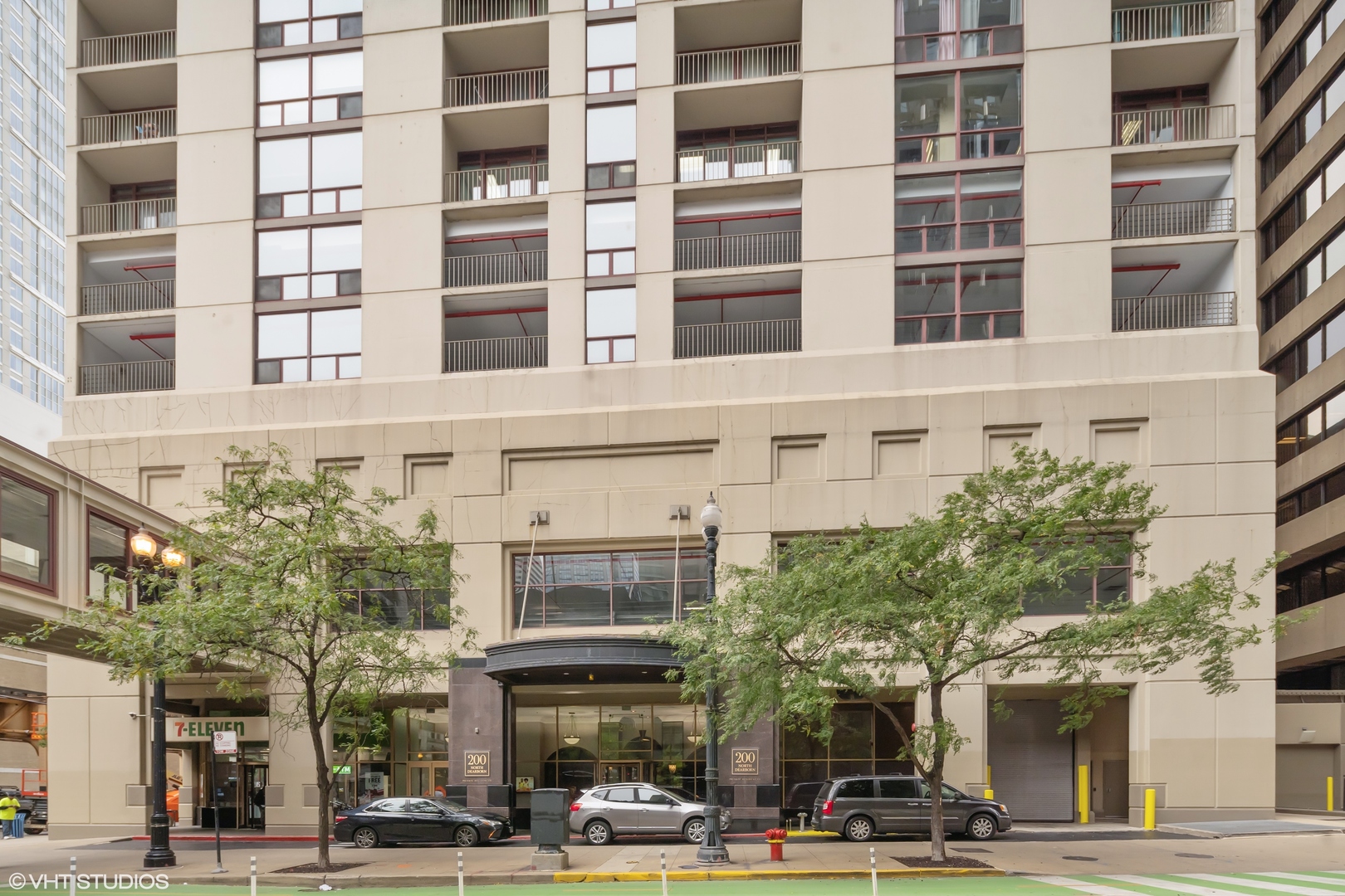 200 N Dearborn Street #1803, Chicago, IL 60601