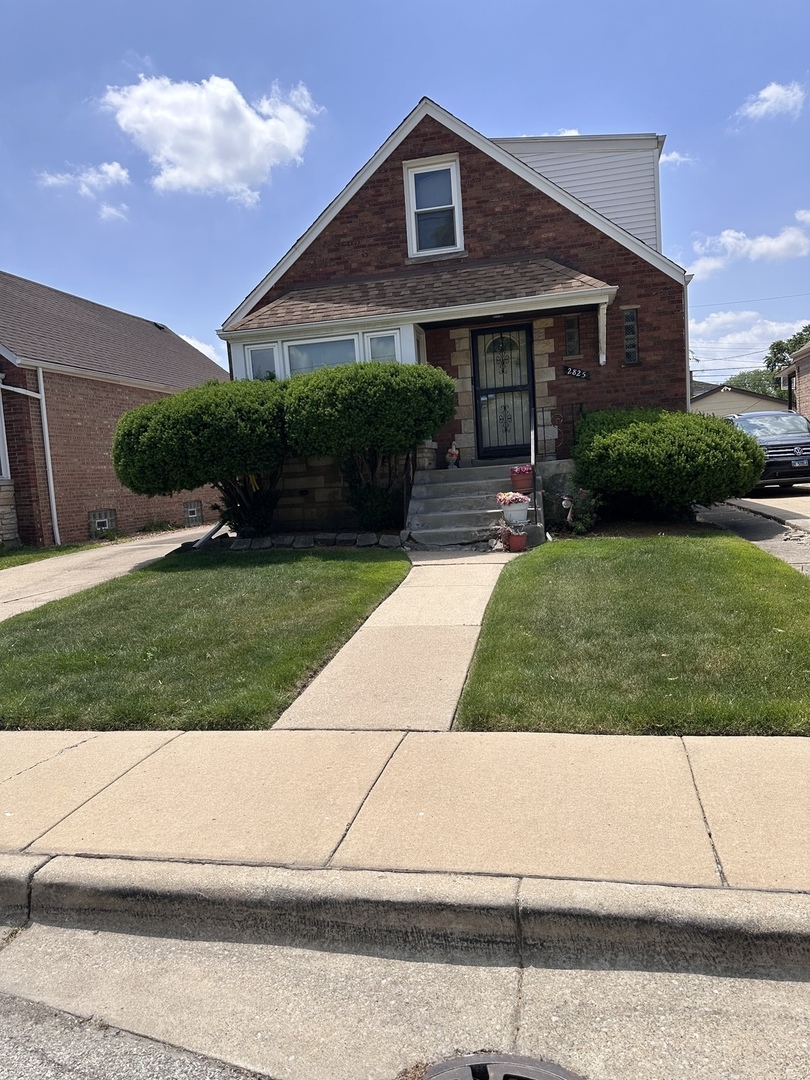 2825 W 84th Place, Chicago, IL 60652