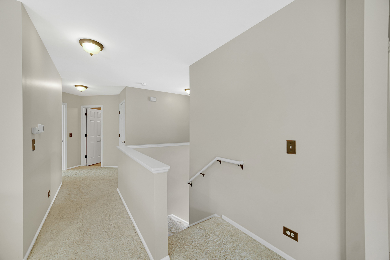 2623 Cobblestone Drive, Crystal Lake, IL 60012
