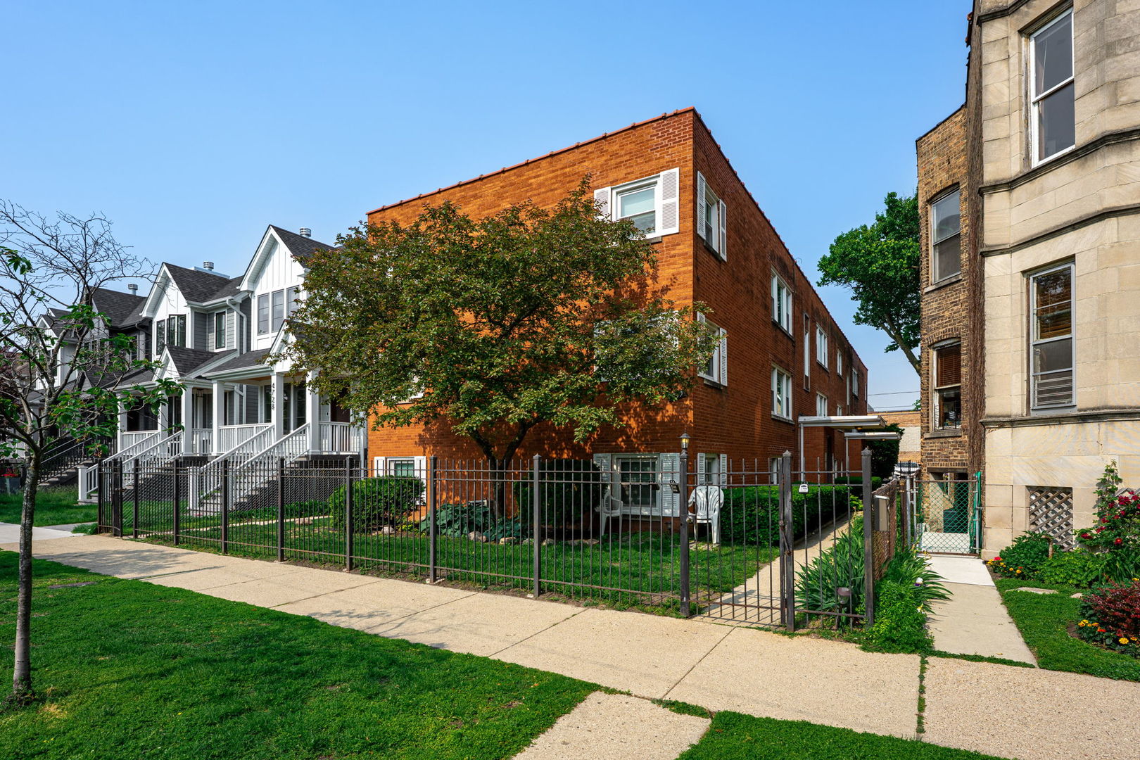 4730 N Hermitage Avenue #3C, Chicago, IL 60640