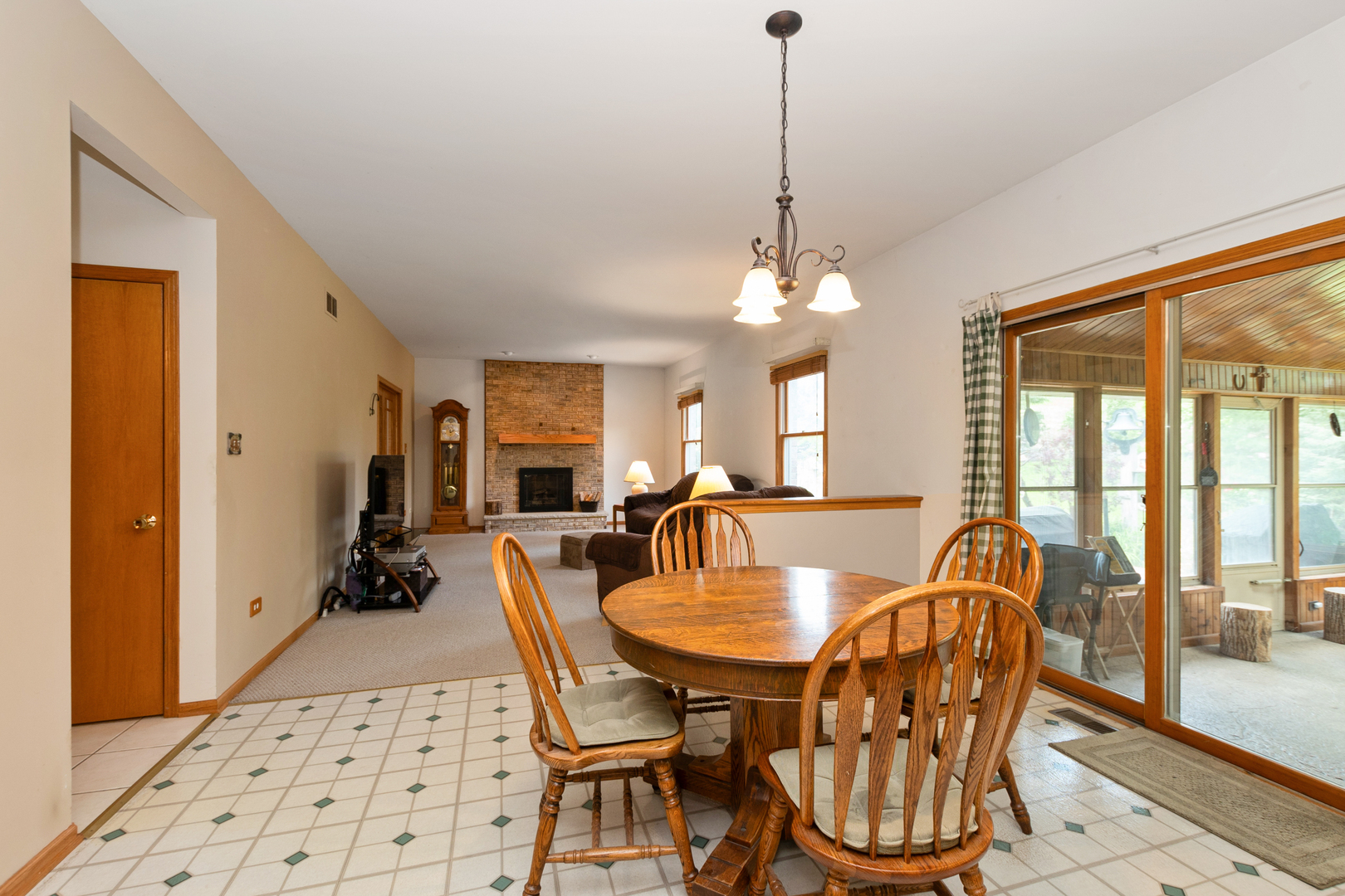 8036 Binford Drive, Orland Park, IL 60462