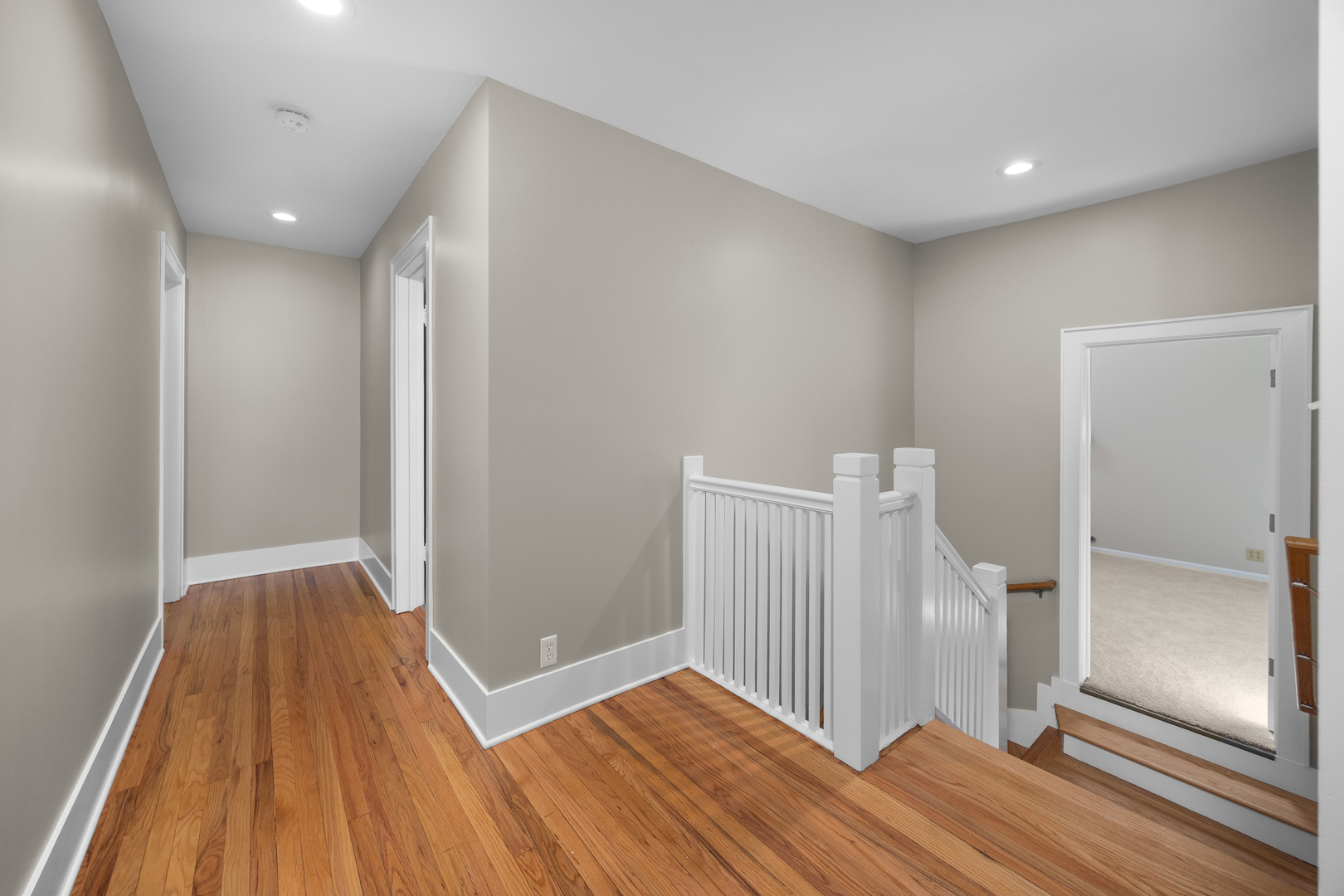 4416 Seeley Avenue, Downers Grove, IL 60515