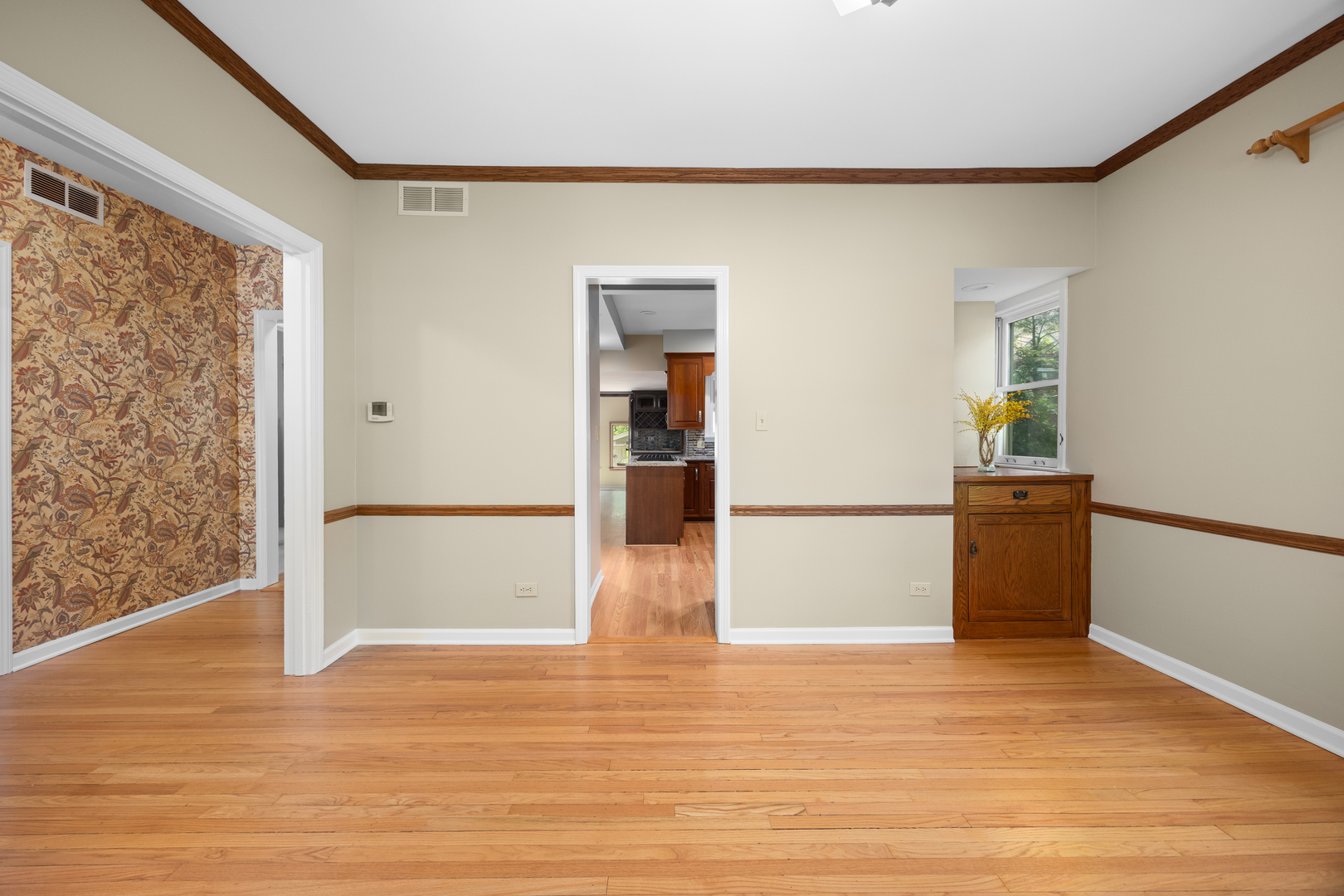4416 Seeley Avenue, Downers Grove, IL 60515