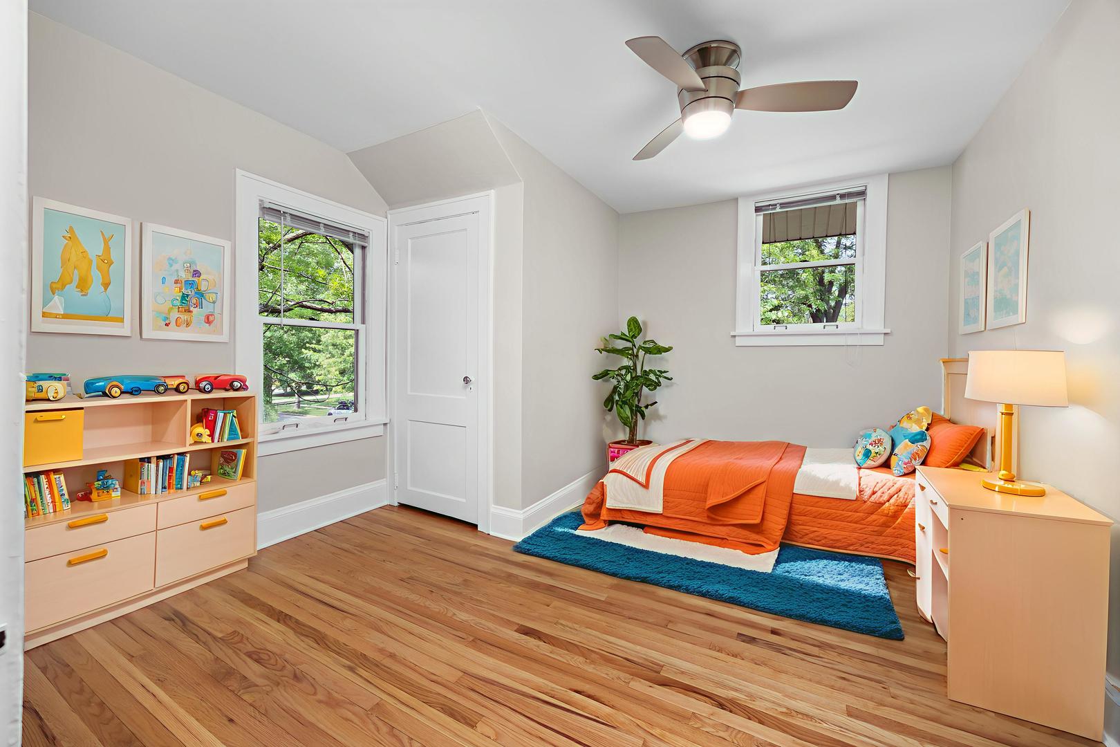 4416 Seeley Avenue, Downers Grove, IL 60515