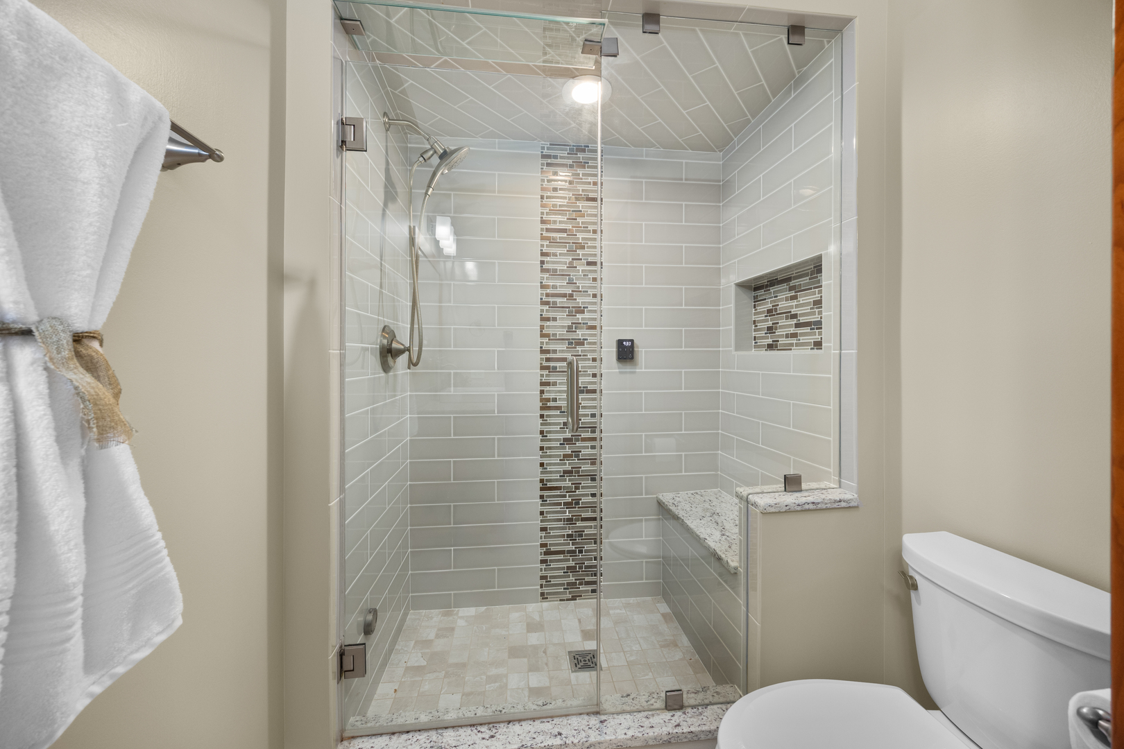 4416 Seeley Avenue, Downers Grove, IL 60515