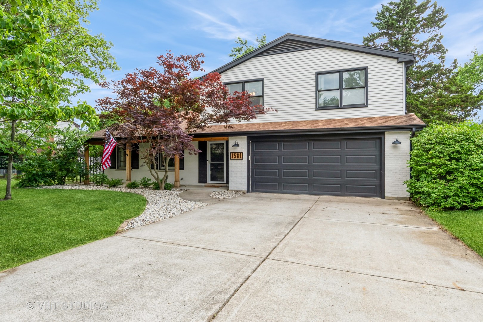 1581 CHIPPEWA Drive, Naperville, IL 60563