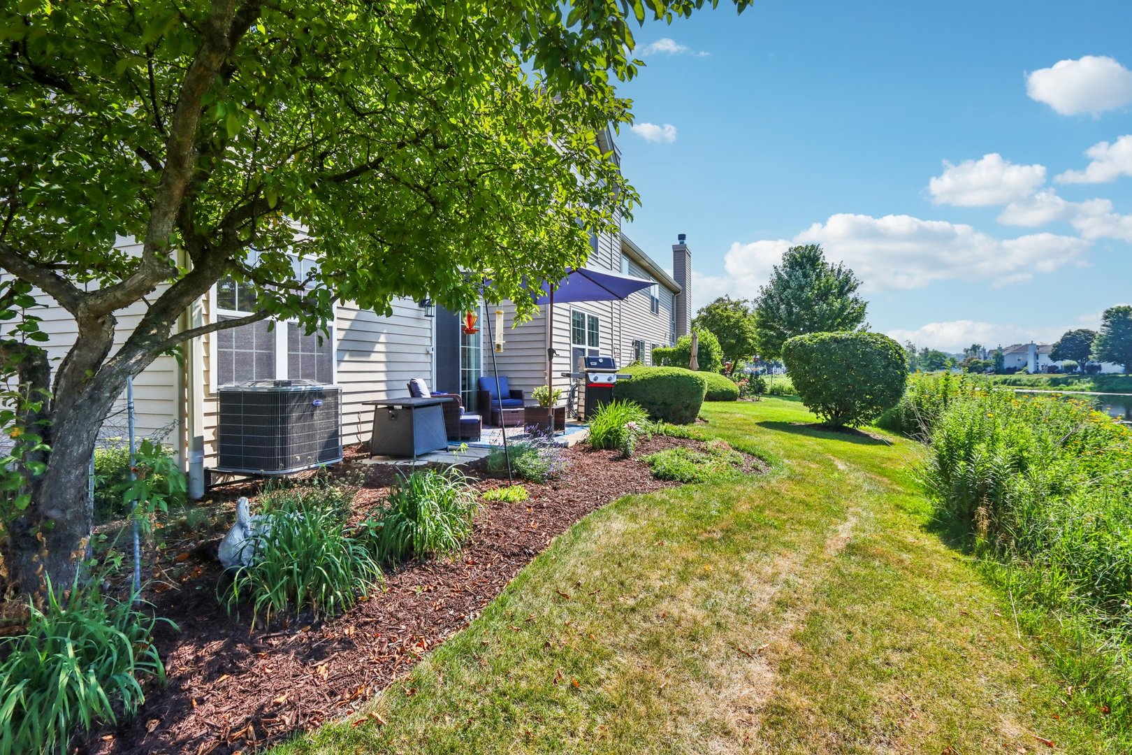 454 Blue Springs Drive, Fox Lake, IL 60020