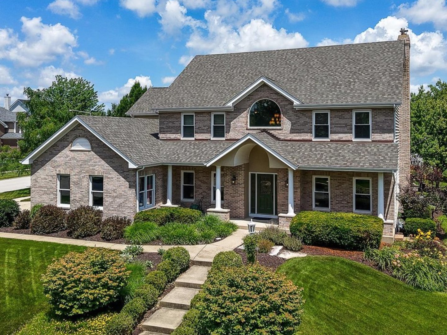 2939 Beth Lane, Naperville, IL 60564