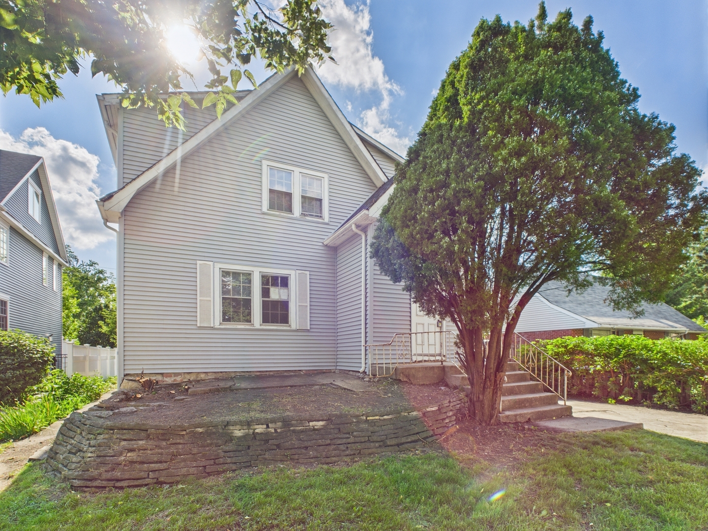 422 Mills Street, Hinsdale, IL 60521