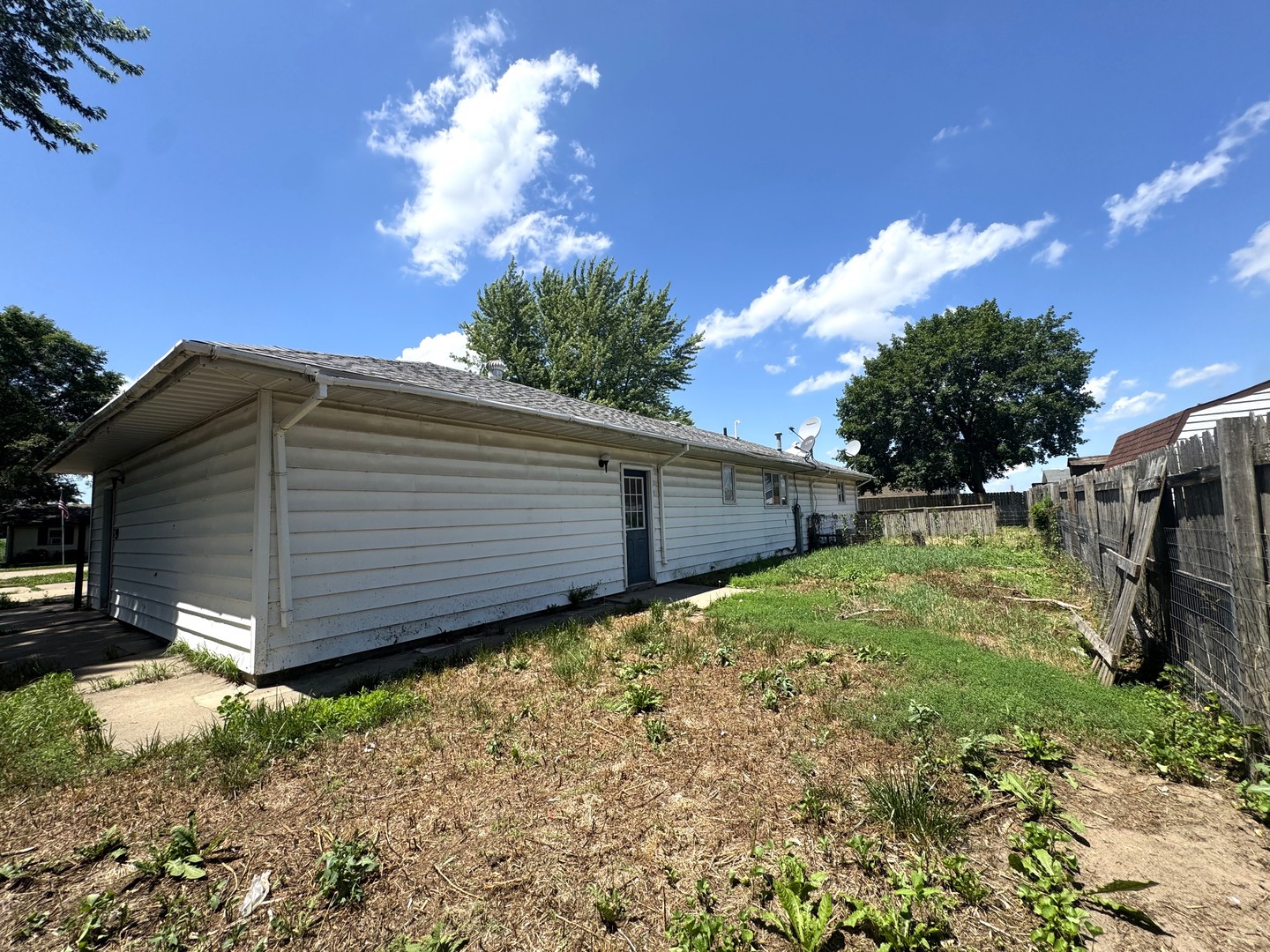 10440 Hussung Drive, Rock Falls, IL 61071