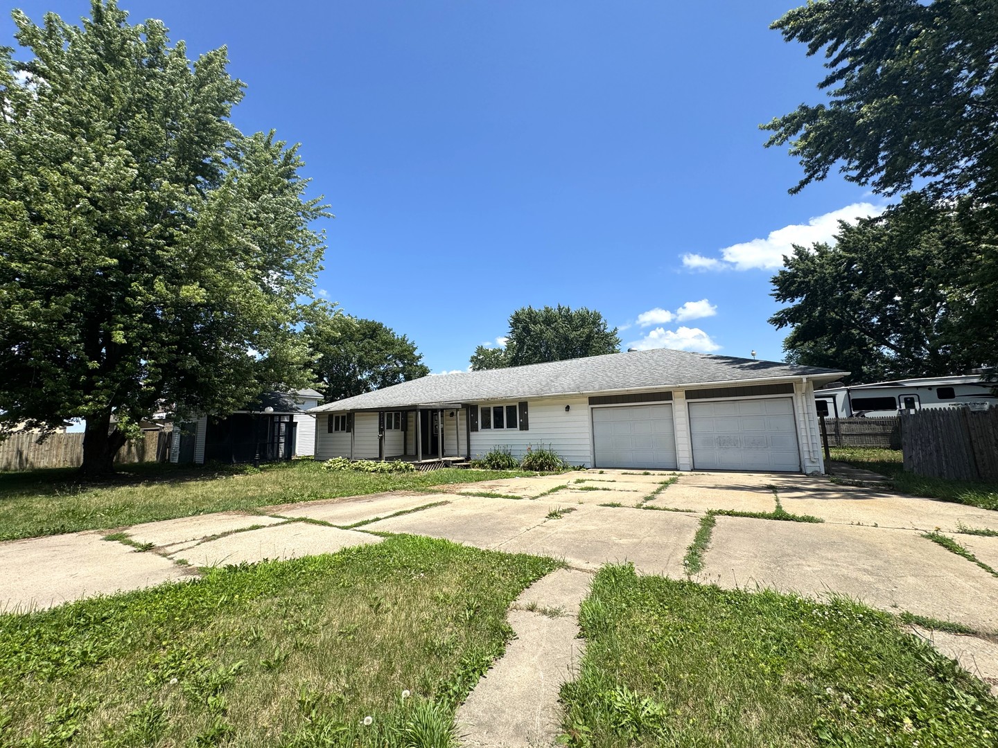 10440 Hussung Drive, Rock Falls, IL 61071