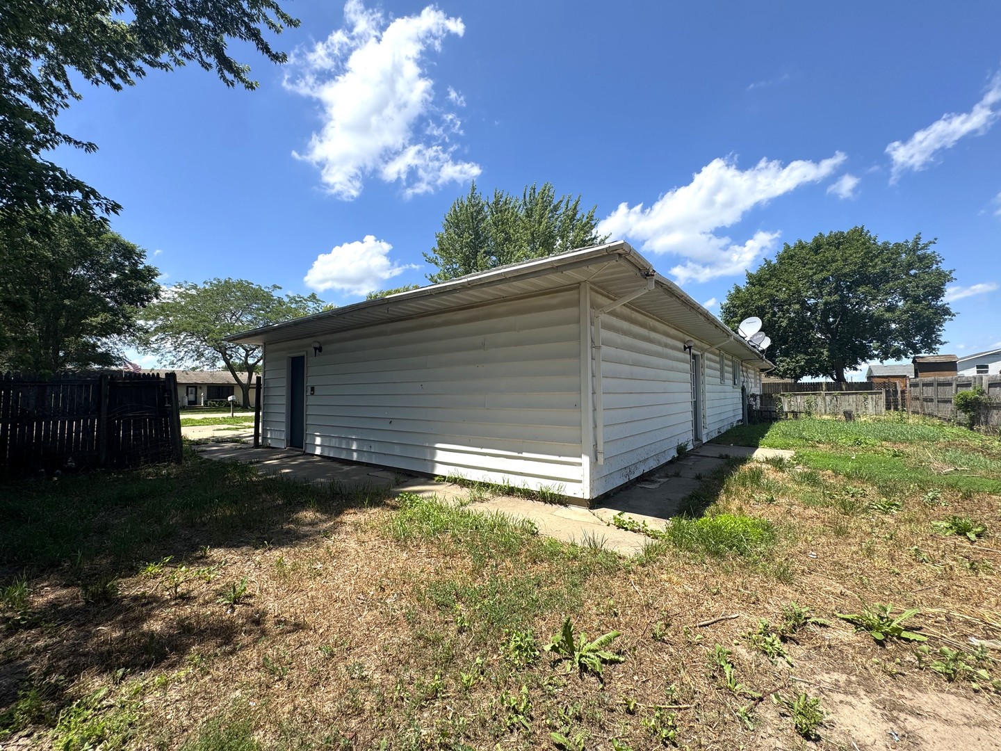10440 Hussung Drive, Rock Falls, IL 61071