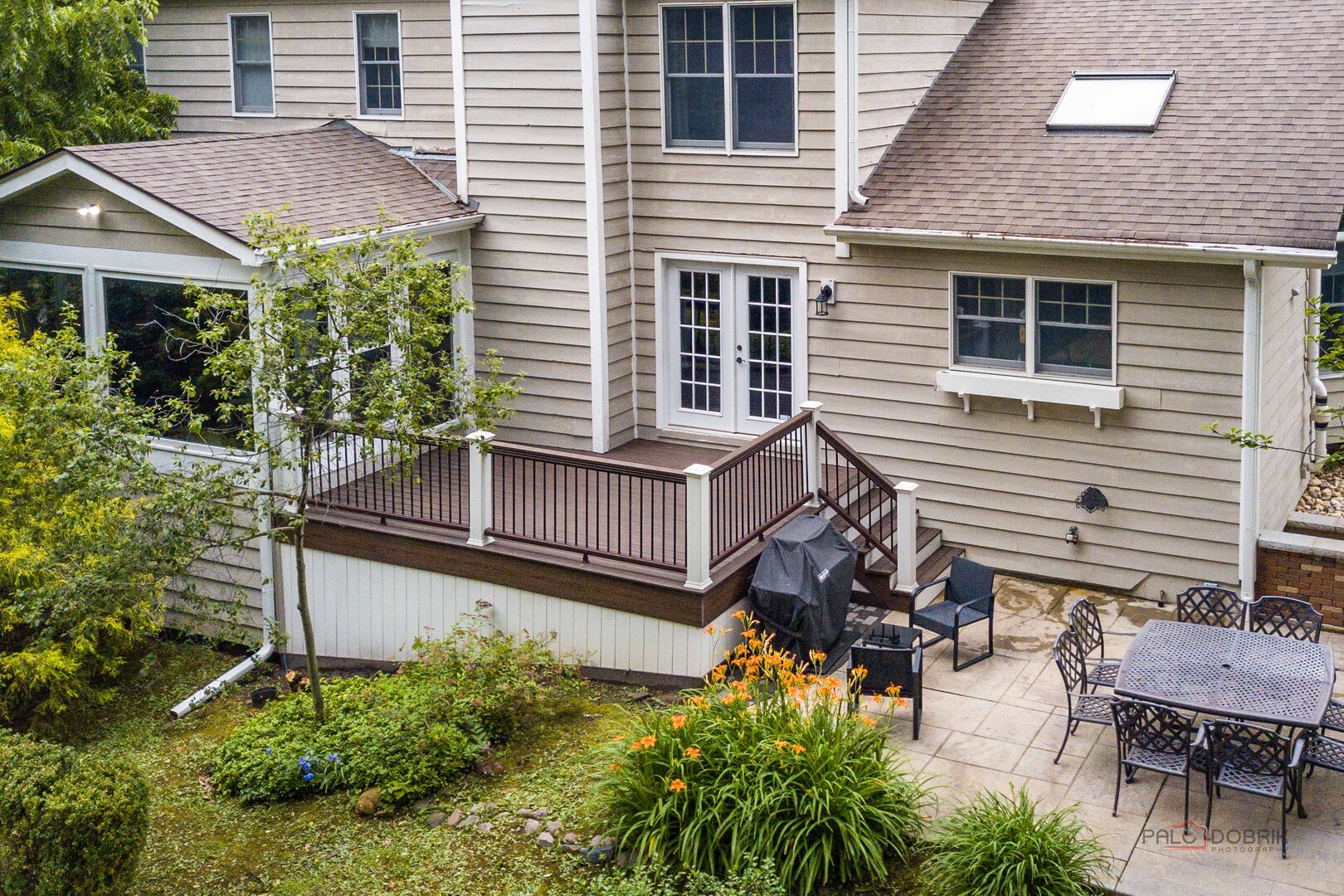 15393 W Oak Spring Road, Libertyville, IL 60048