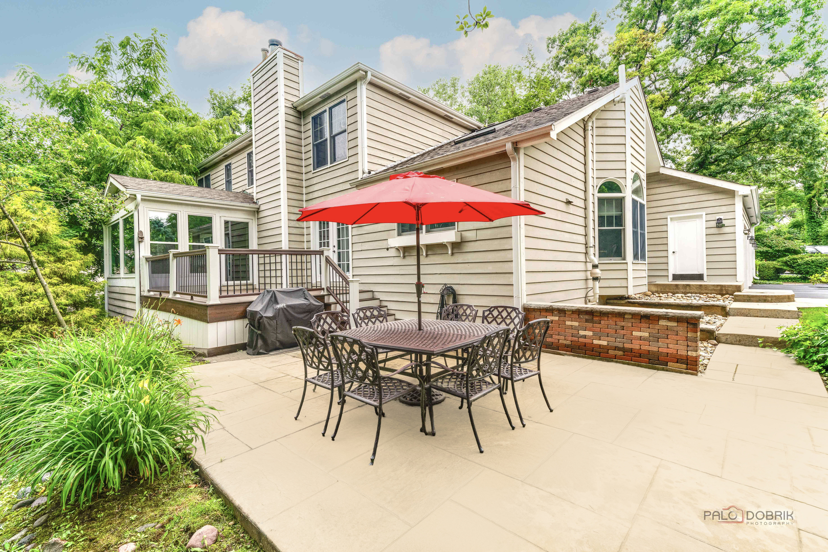 15393 W Oak Spring Road, Libertyville, IL 60048