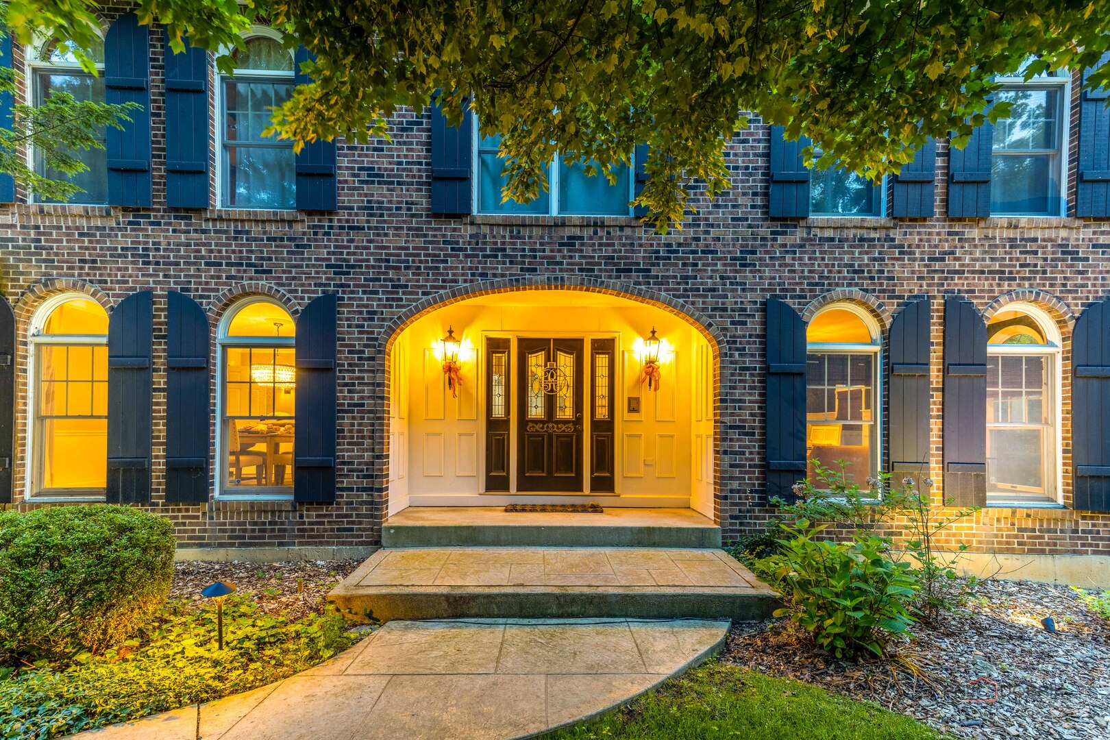 15393 W Oak Spring Road, Libertyville, IL 60048