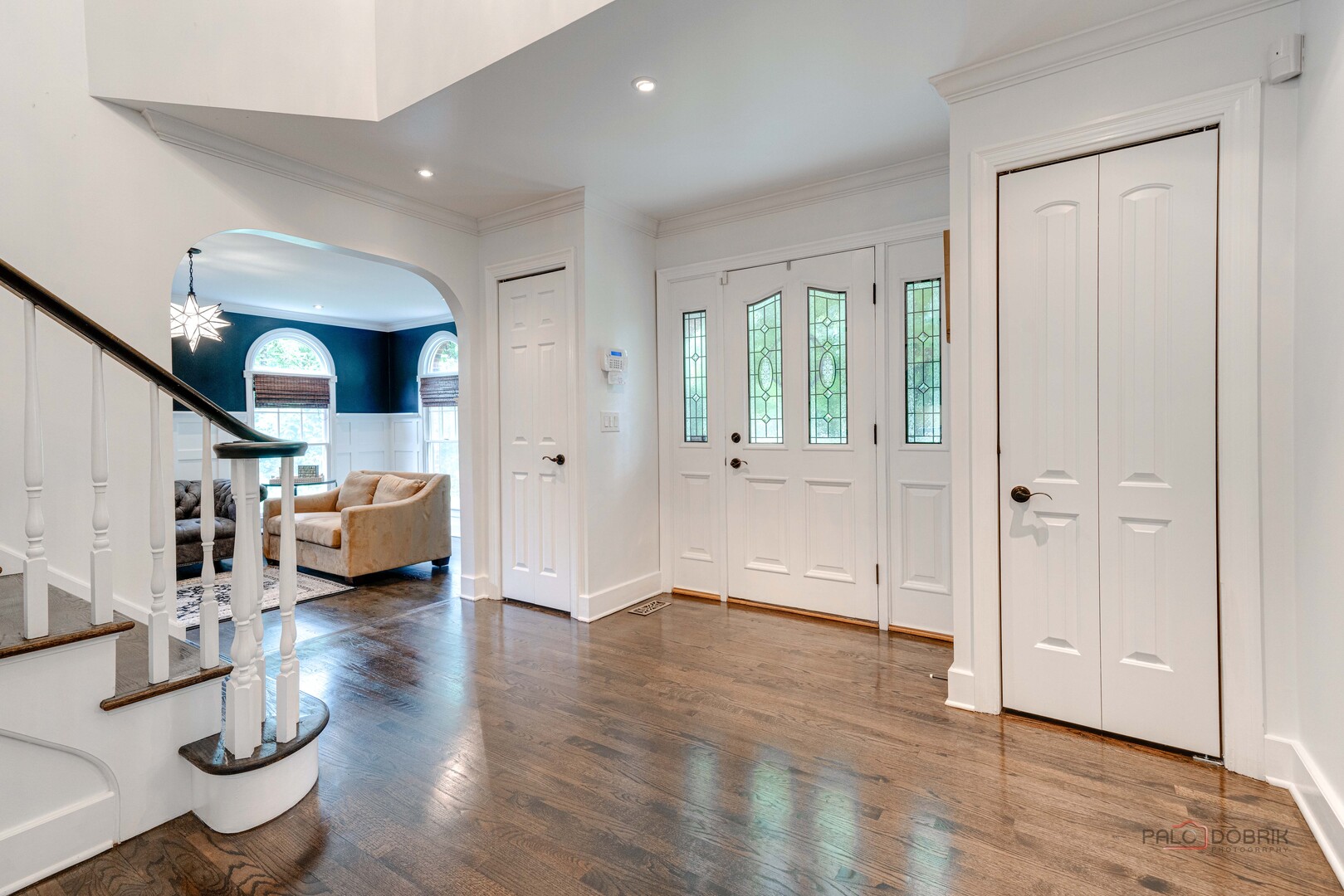 15393 W Oak Spring Road, Libertyville, IL 60048