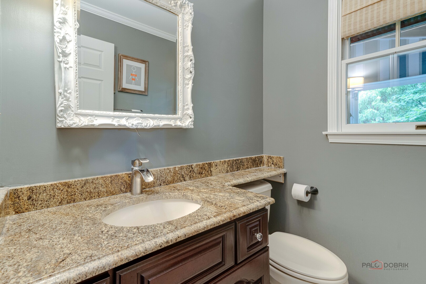 15393 W Oak Spring Road, Libertyville, IL 60048