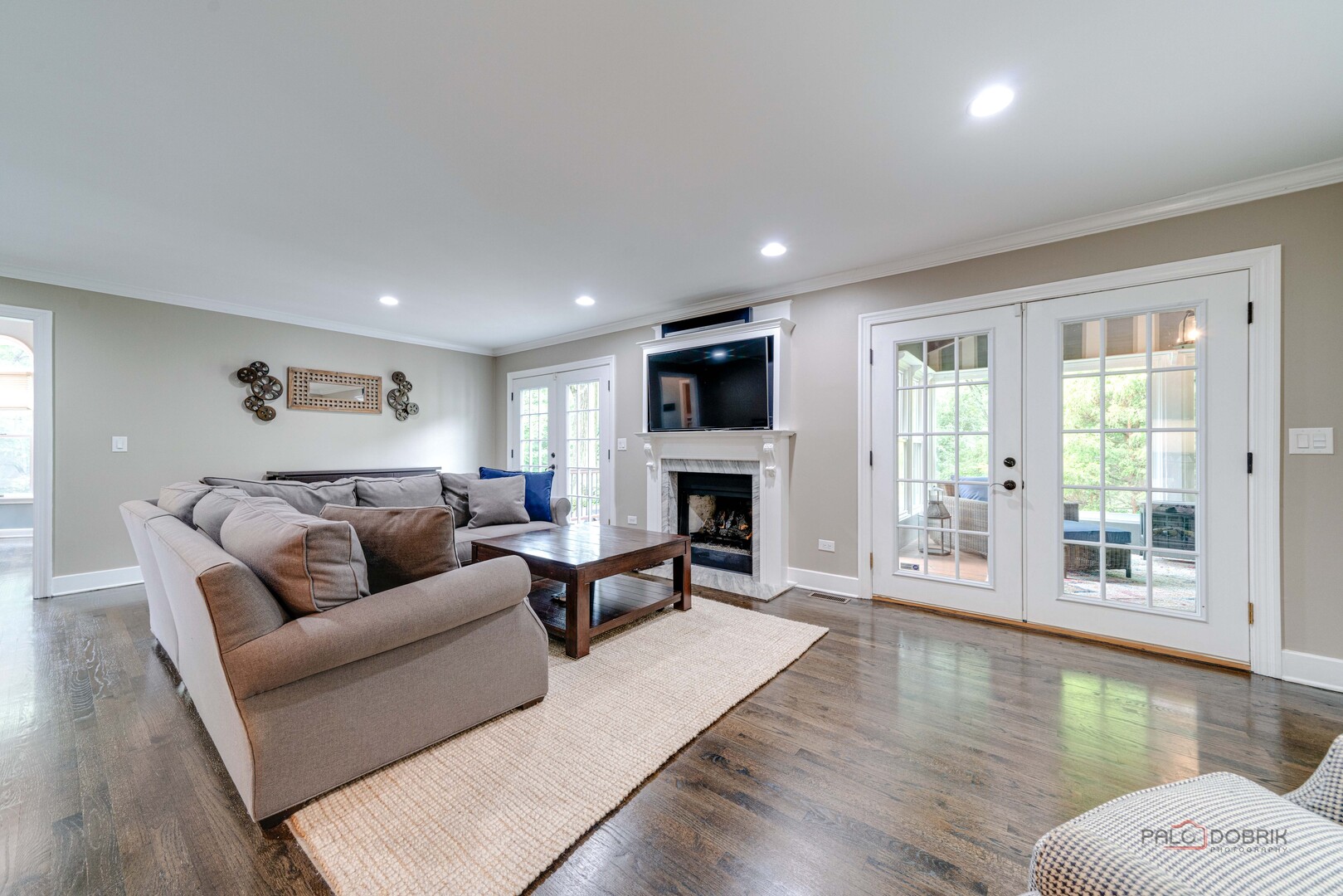 15393 W Oak Spring Road, Libertyville, IL 60048