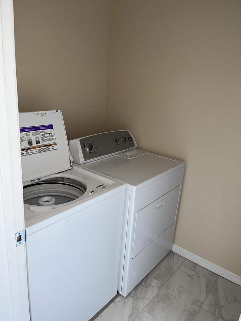 9425 Harrison Street #5-714, Des Plaines, IL 60016