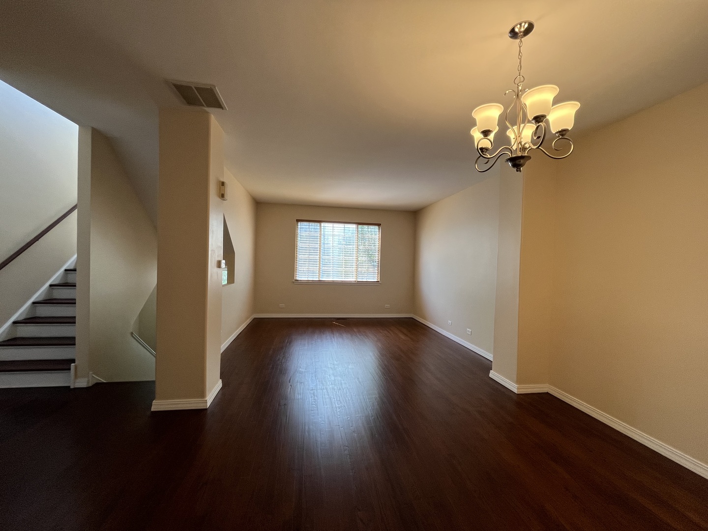 9425 Harrison Street #5-714, Des Plaines, IL 60016