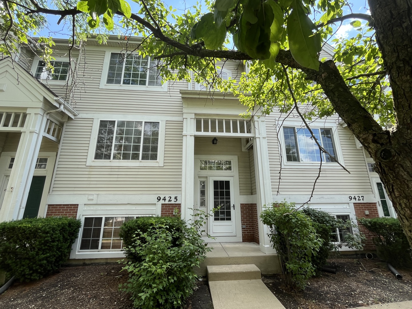 9425 Harrison Street #5-714, Des Plaines, IL 60016