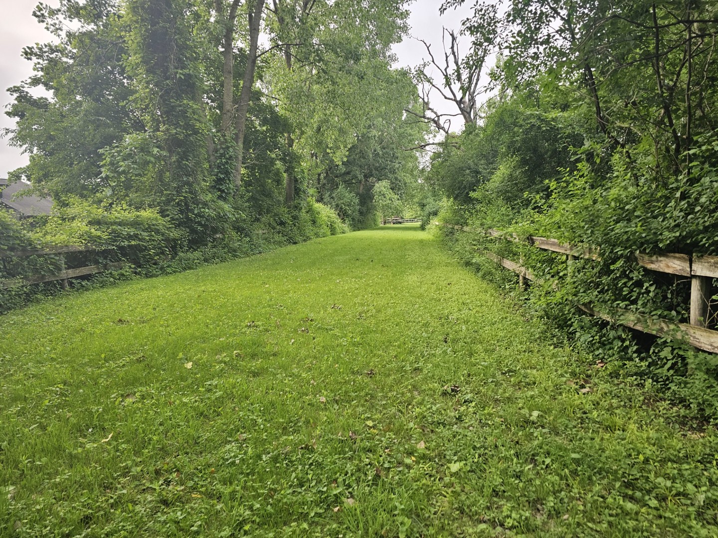 14314 Towne Trail, Green Oaks, IL 60048