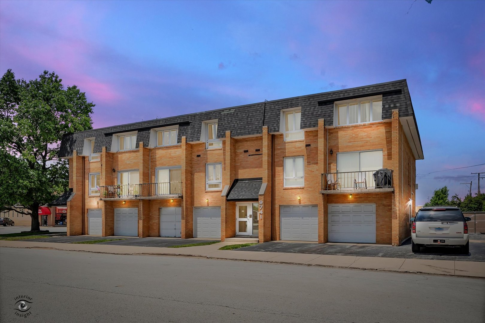 9741 S Cicero Avenue #1A, Oak Lawn, IL 60453