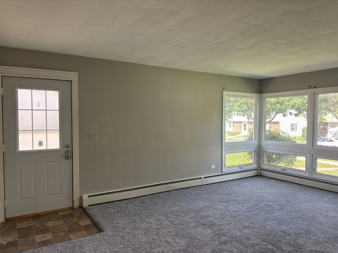 629 S Main Street #FRONT, Naperville, IL 60540