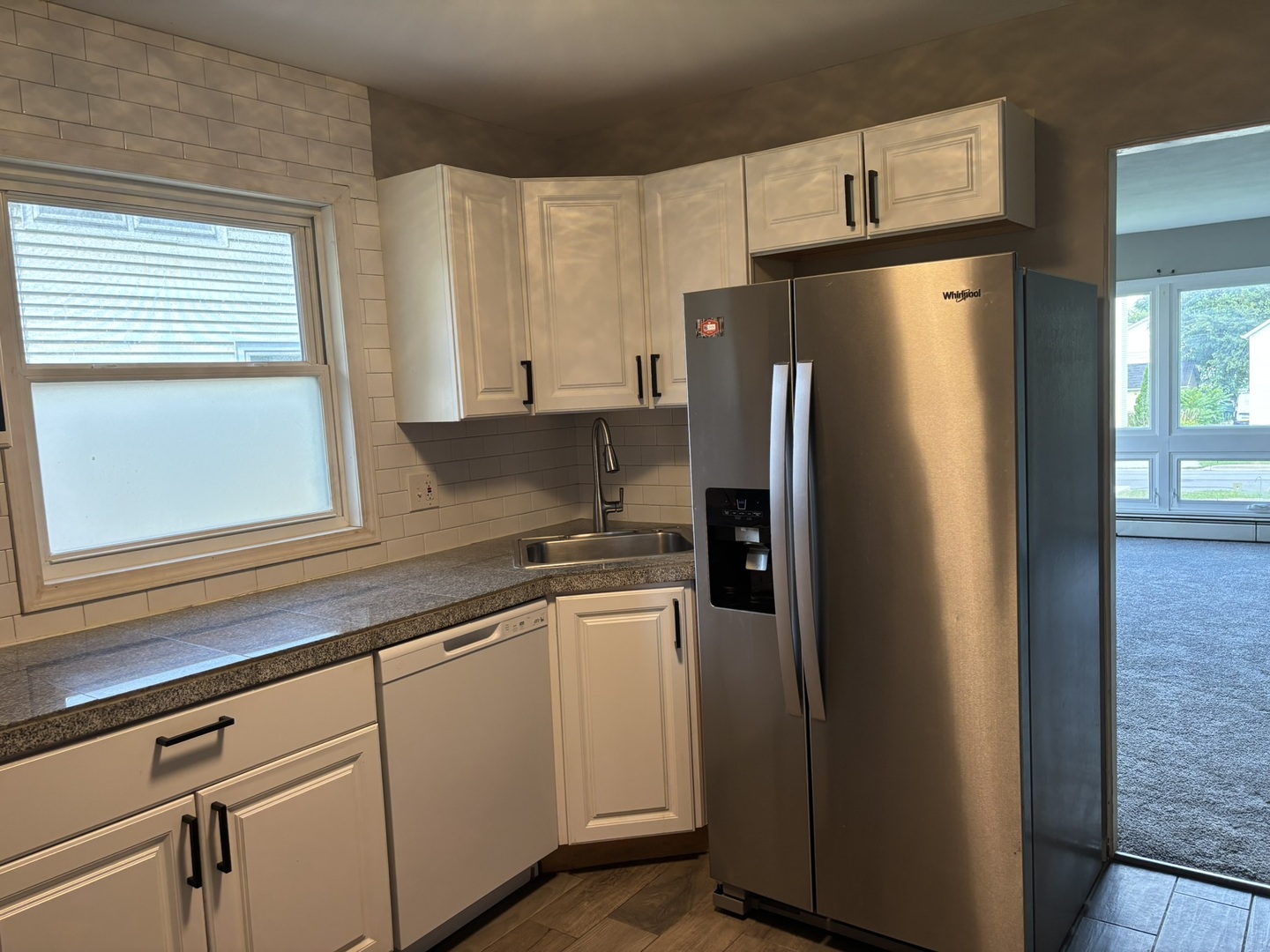 629 S Main Street #FRONT, Naperville, IL 60540