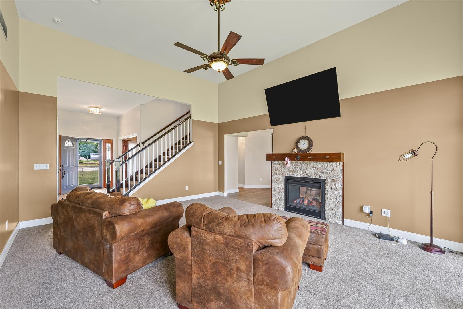 103 S 1st Street, Strawn, IL 61775