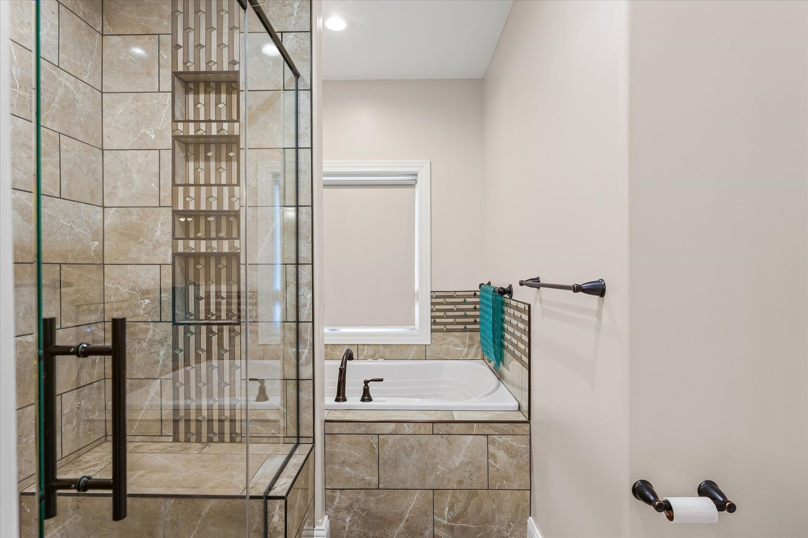 103 S 1st Street, Strawn, IL 61775