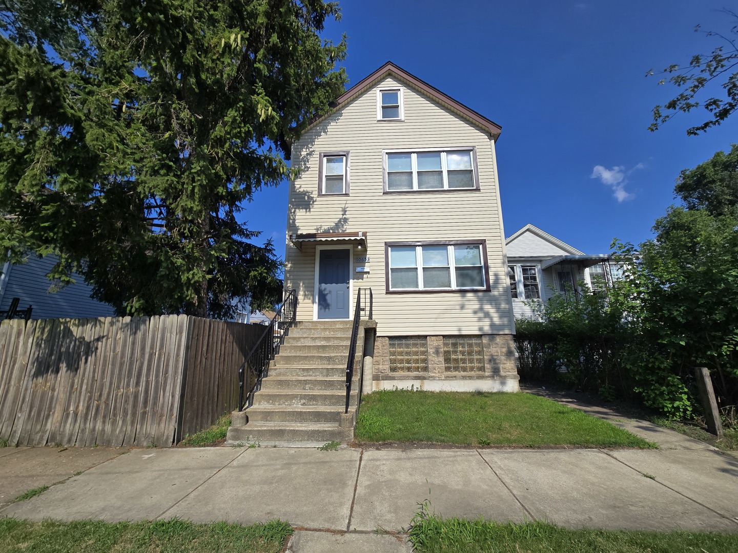 10653 S Mackinaw Avenue #1, Chicago, IL 60617