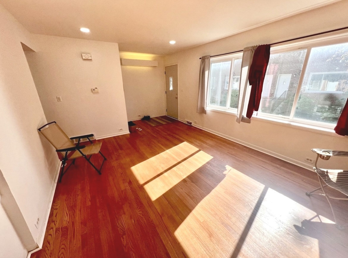 905 W North Avenue #A, Villa Park, IL 60181