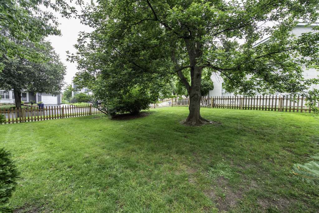 6273 Eagle Ridge Drive, Gurnee, IL 60031