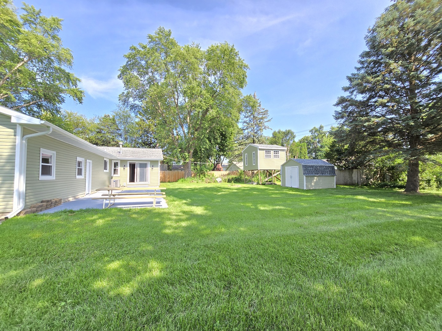 3009 Miller Drive, McHenry, IL 60050