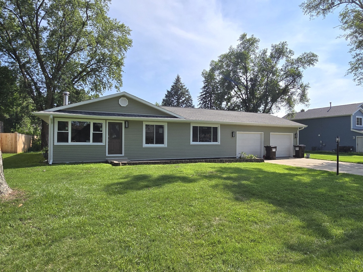 3009 Miller Drive, McHenry, IL 60050