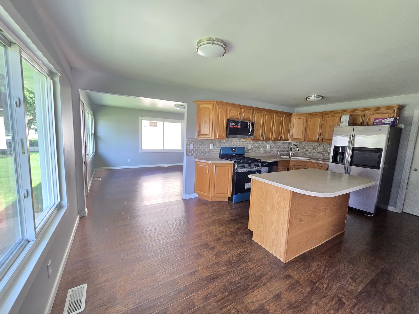 3009 Miller Drive, McHenry, IL 60050