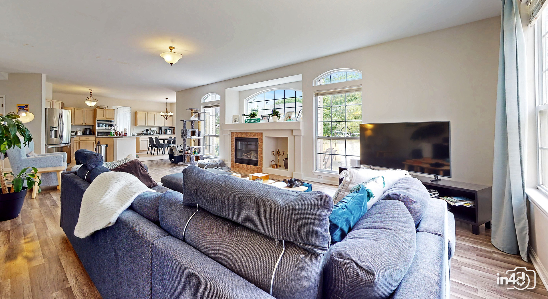 776 SIGMUND Road, Naperville, IL 60563