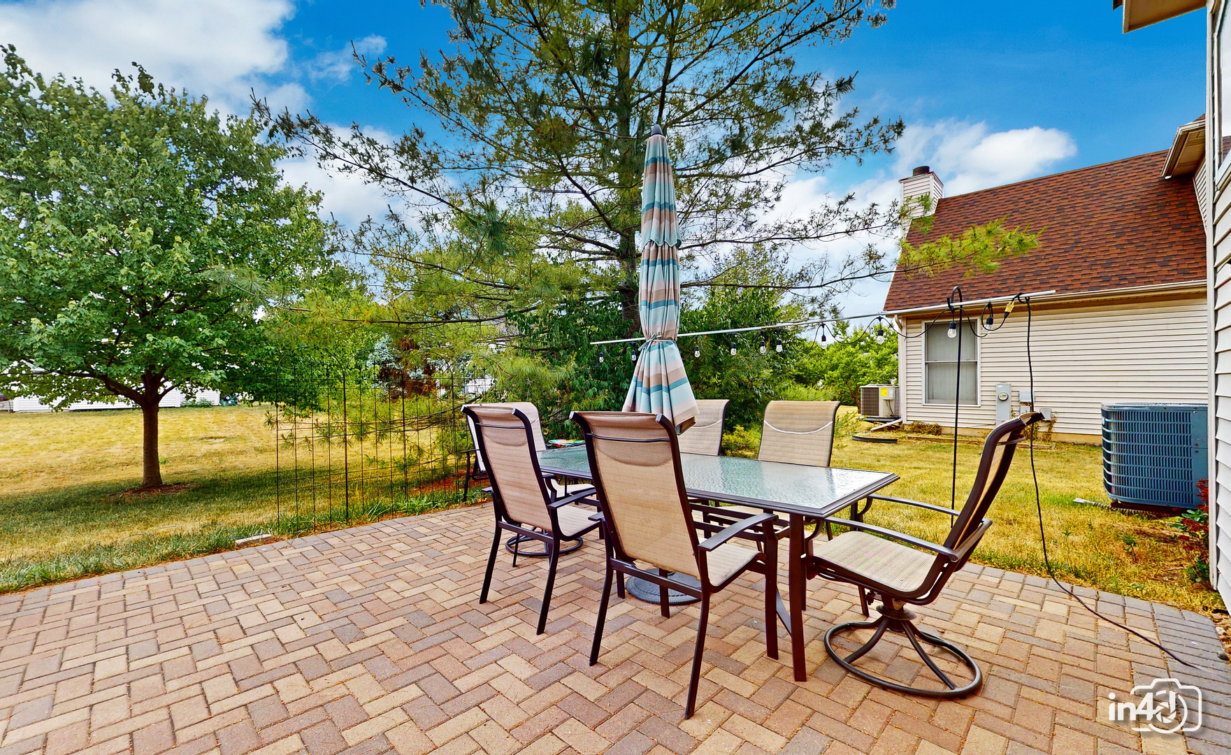 776 SIGMUND Road, Naperville, IL 60563