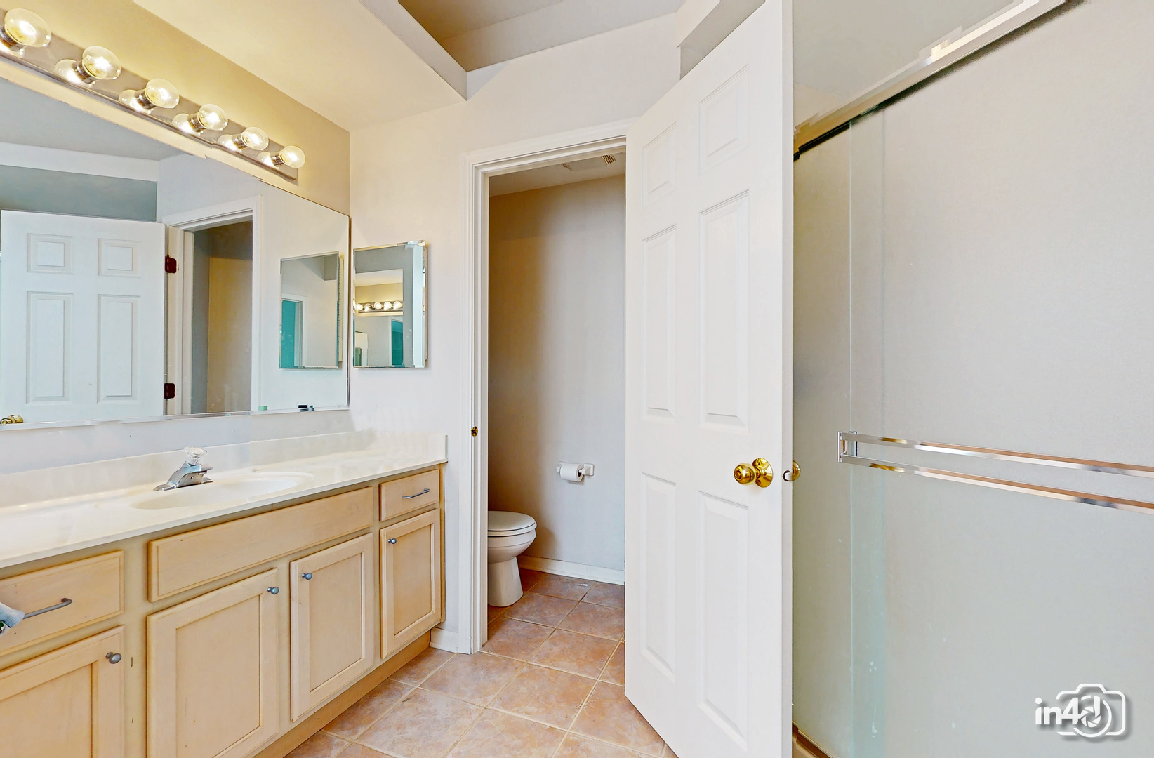 776 SIGMUND Road, Naperville, IL 60563