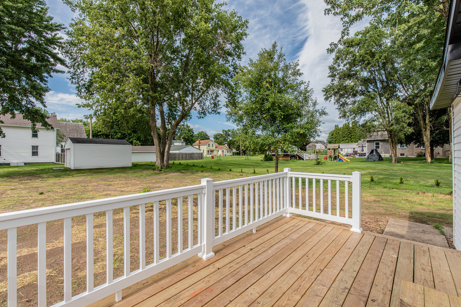 202 E Walnut Street, Sheffield, IL 61361