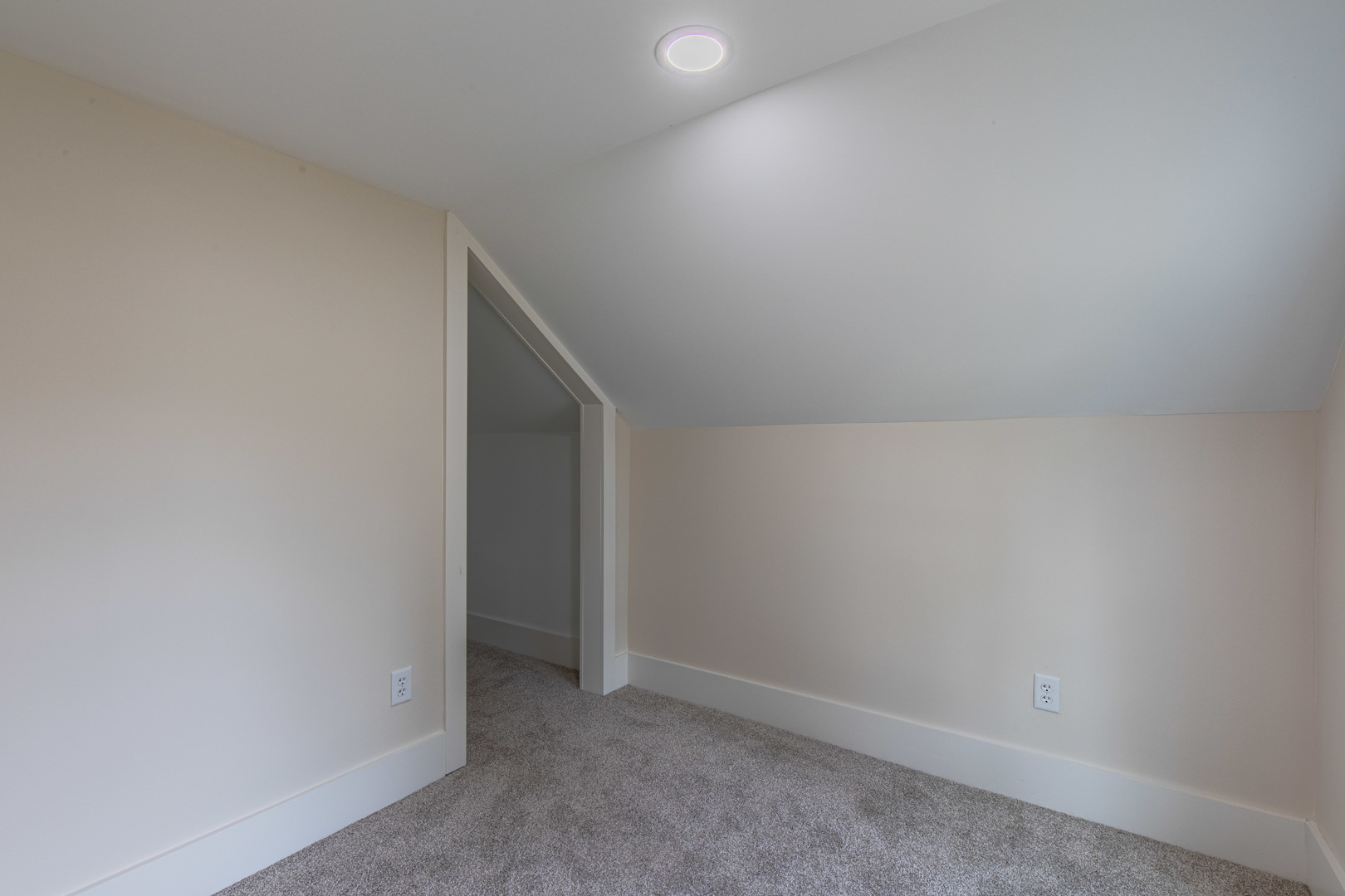 202 E Walnut Street, Sheffield, IL 61361