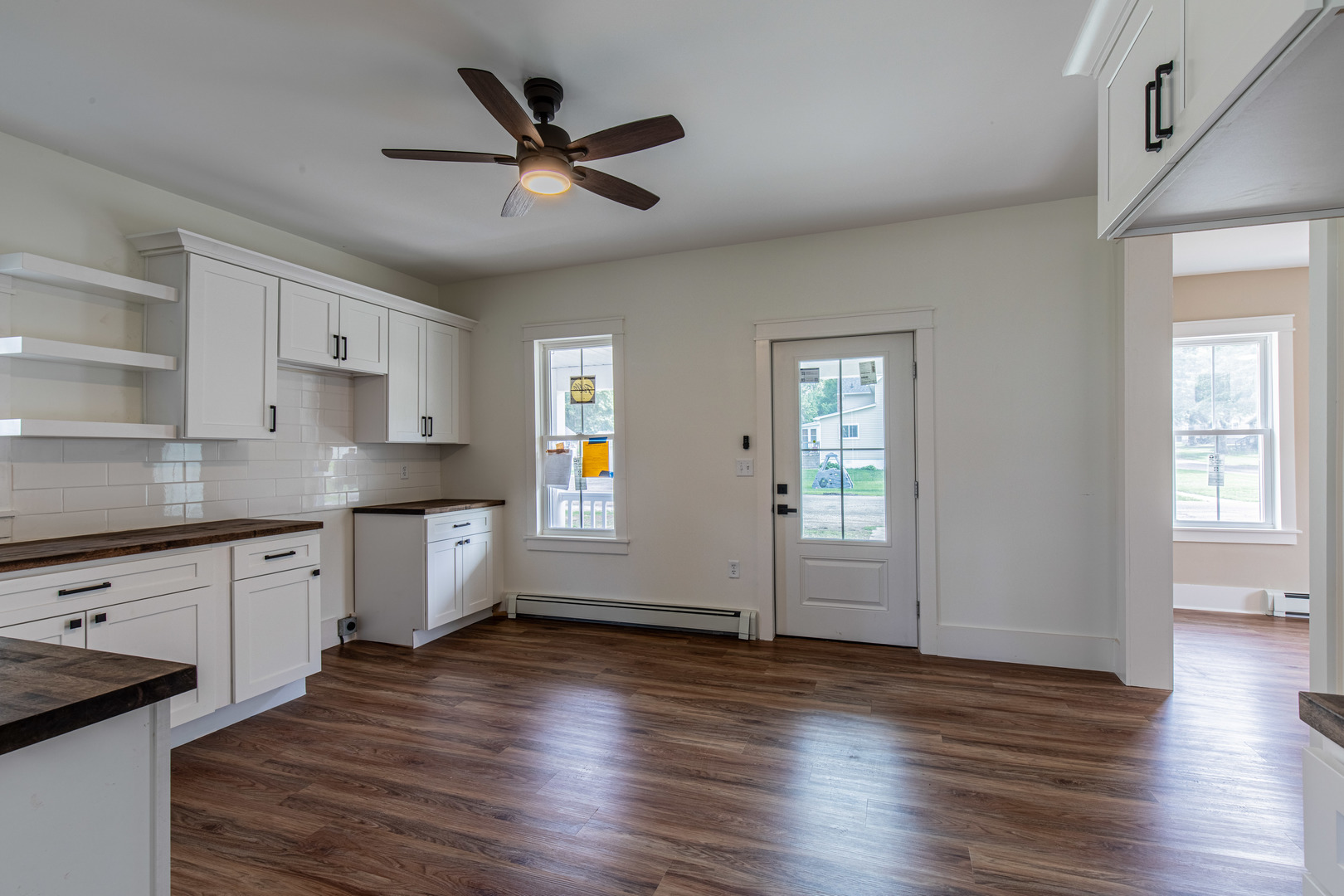 202 E Walnut Street, Sheffield, IL 61361