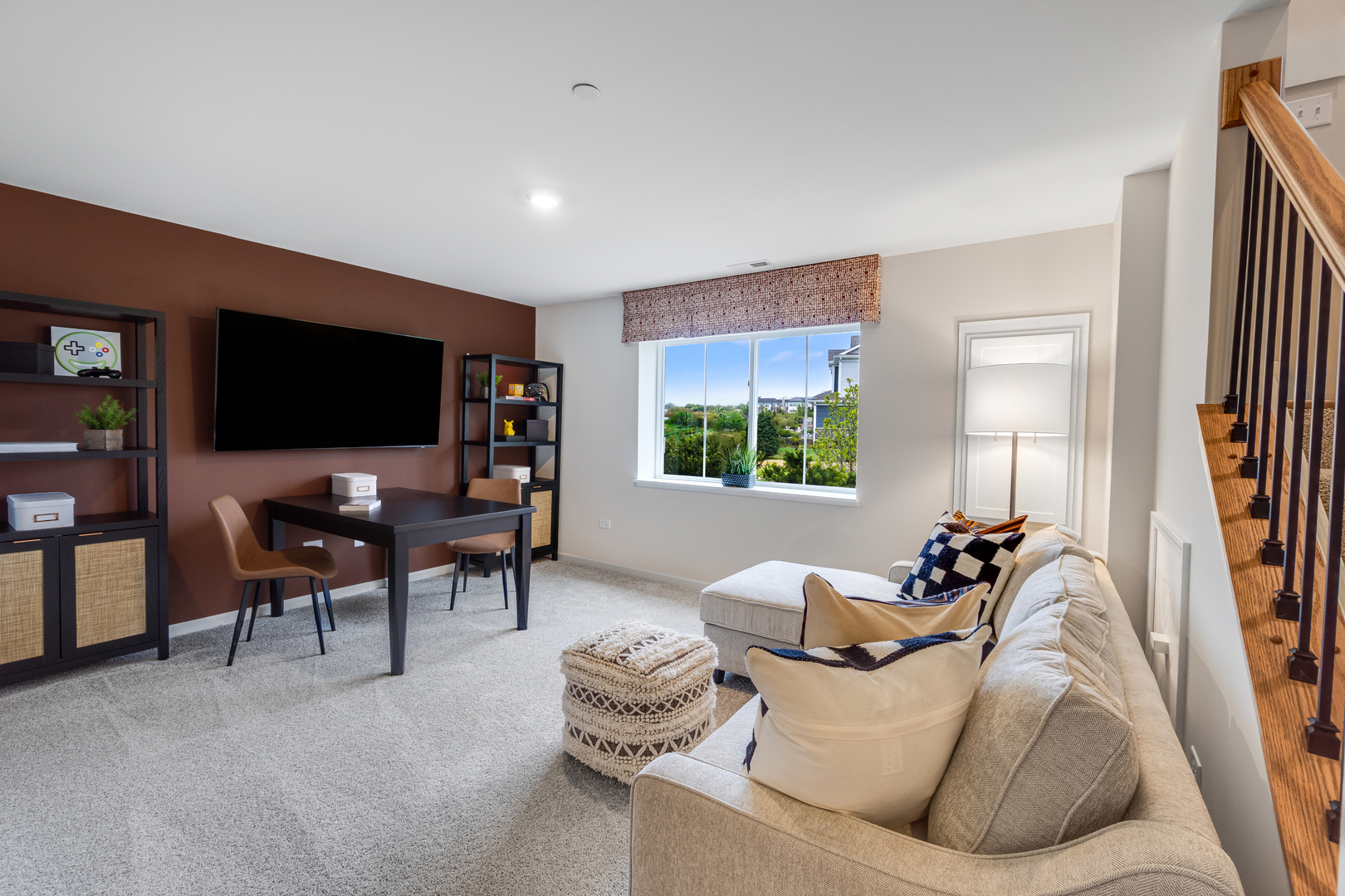 2256 Stonegate Road, Algonquin, IL 60102