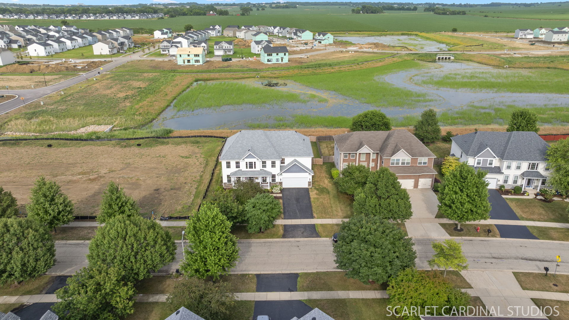 854 Preston Lane, Oswego, IL 60543