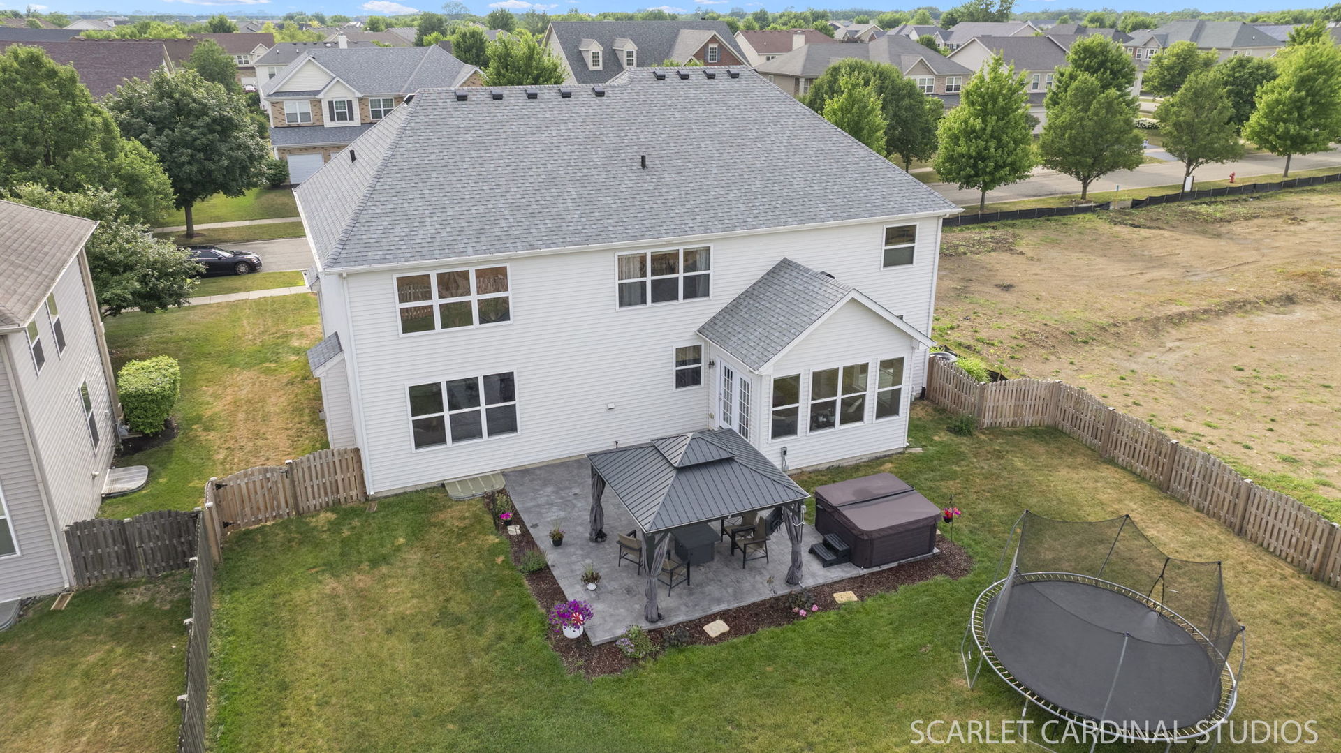 854 Preston Lane, Oswego, IL 60543
