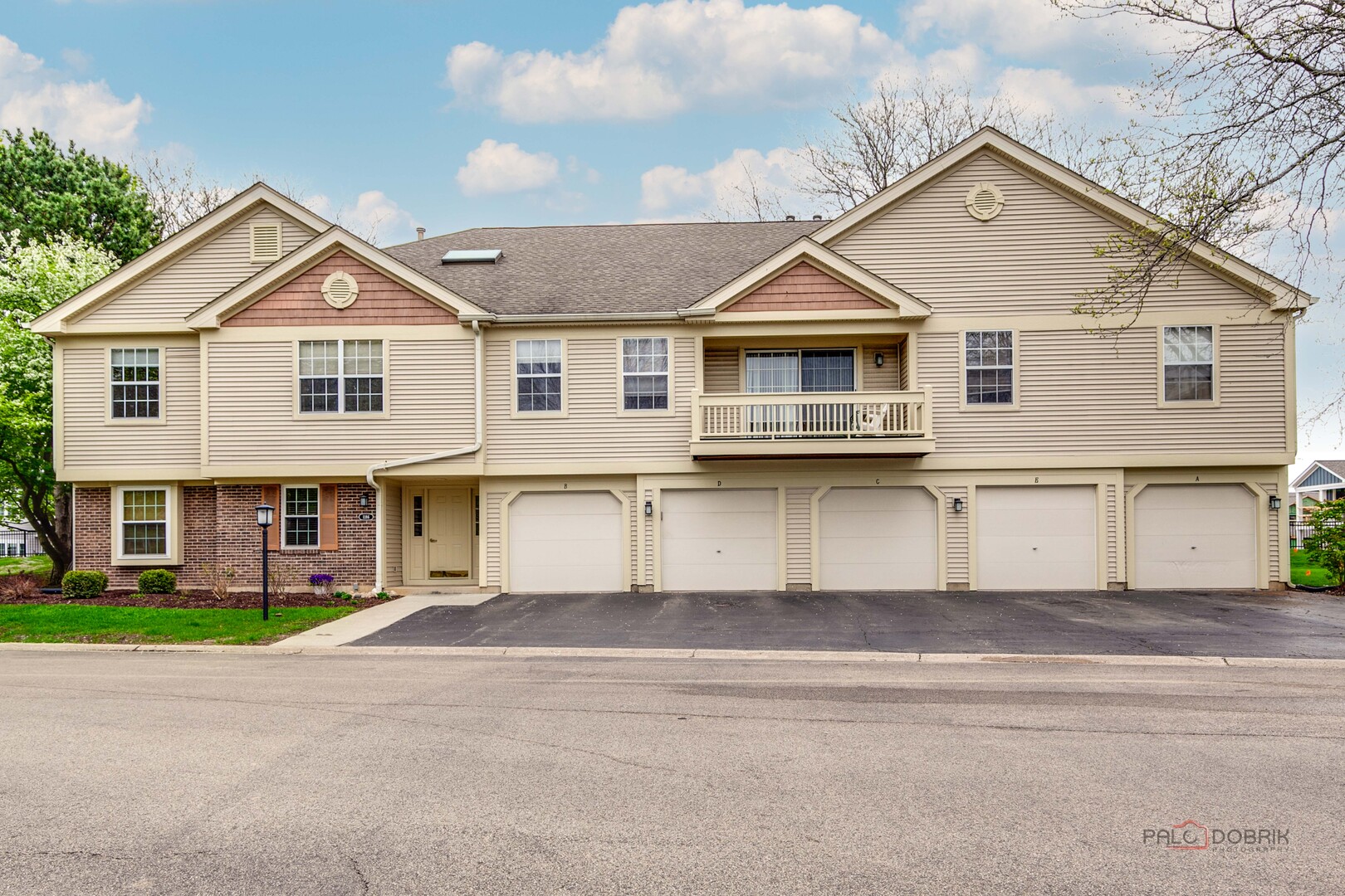 1186 Ballantrae Place #D, Mundelein, IL 60060