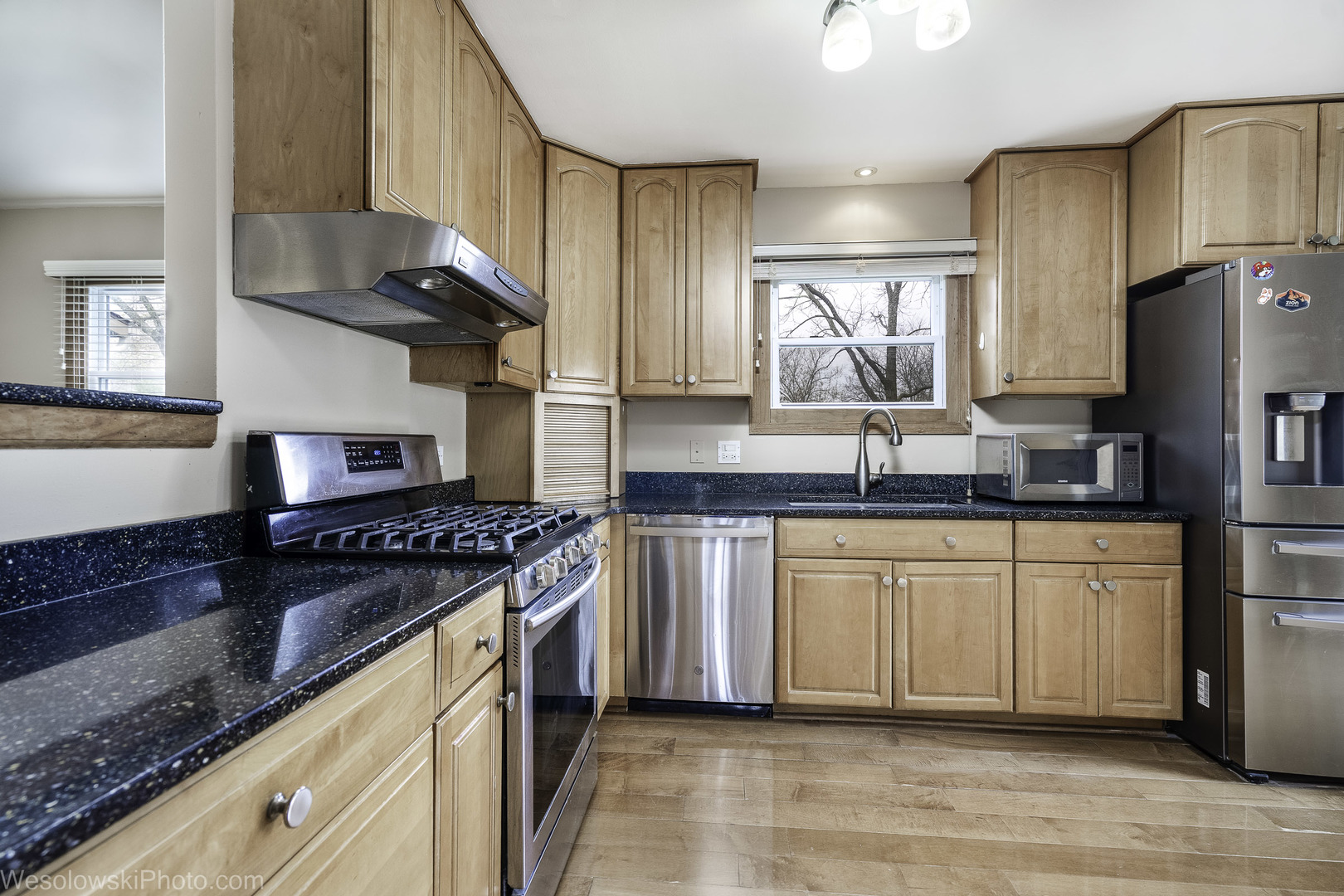 101 Croftwood Court, Rolling Meadows, IL 60008